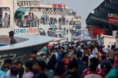 বাংলাদেশে বাসের পর এবার বাড়লো লঞ্চভাড়াও