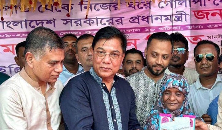 শেখ হাসিনা আসুক, হাতকড়া দিয়ে রিসিভ করব 