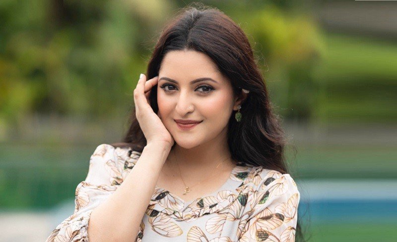 তিন নাম্বার জন ডান, আলহামদুলিল্লাহ: পরীমণি
