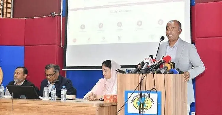 এআই বিচারব্যবস্থার সামনে নতুন চ্যালেঞ্জ তৈরি করছে: আইনমন্ত্রী