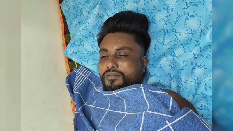 কুমিল্লায় ট্রাকচালকের লাশ উদ্ধার, গণপিটুনি দিয়ে তিনজনকে পুলিশে সোপর্দ