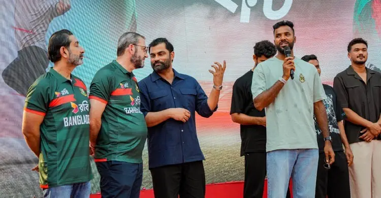 শীতের সকালে বোলিং, পেসার হান্ট থেকে উঠে আসার স্মৃতিচারণ এবাদতের
