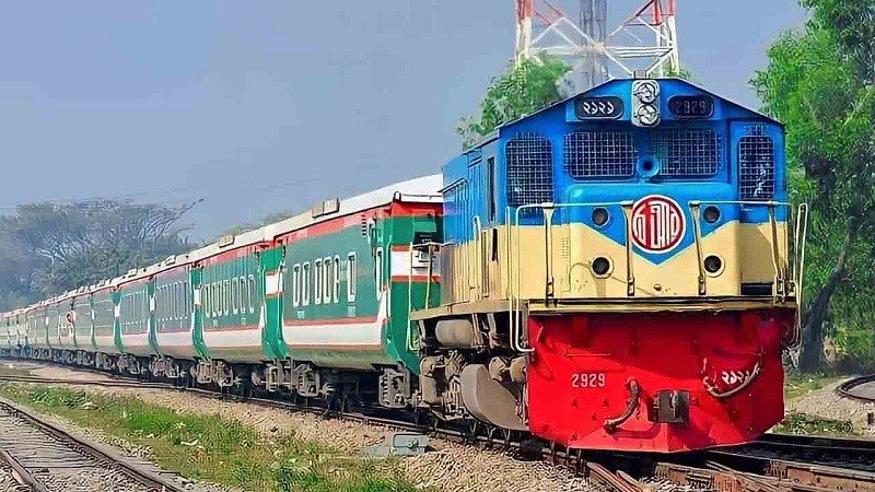 রেলওয়ের তিন শীর্ষ কর্মকর্তার দায়িত্বে বড় রদবদল