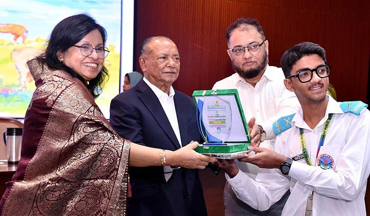 জলবায়ু সংকট মোকাবিলায় আজকের পদক্ষেপই আগামীর নিরাপত্তা: পরিবেশমন্ত্রী