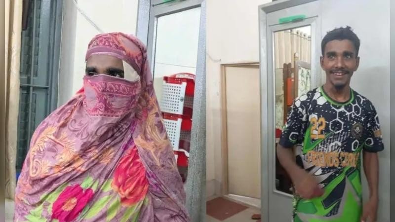 বোরকা পরে জবি ক্যাম্পাসে প্রবেশ, আটক যুবক