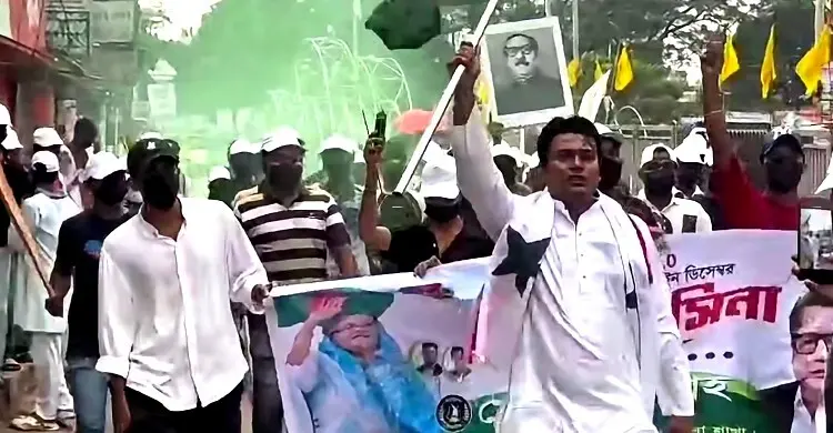 ব্রাহ্মণবাড়িয়ায় থানা এলাকায় নিষিদ্ধ ছাত্রলীগের মিছিল, ভিডিও ভাইরাল