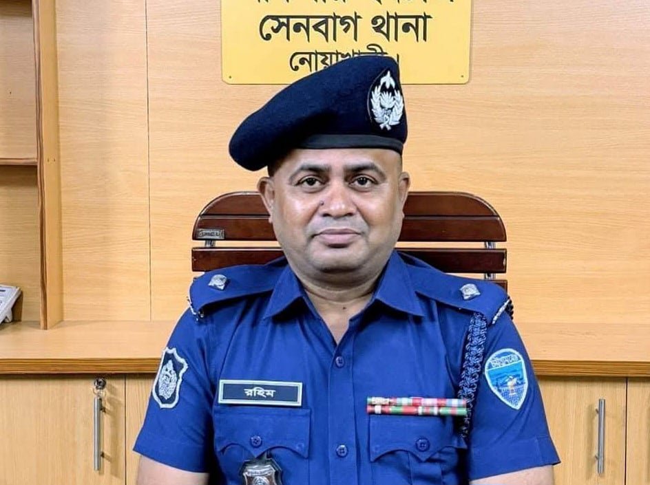 আওয়ামী লীগ সমর্থকের বাড়িতে ভূরিভোজ, ওসি প্রত্যাহার