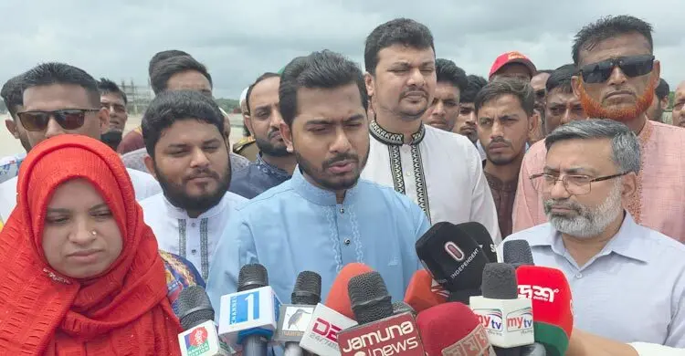 বিদ্যুৎ ও জ্বালানি সংকটের জন্য সরকারকে দায়ী না করার আহ্বান নুরের