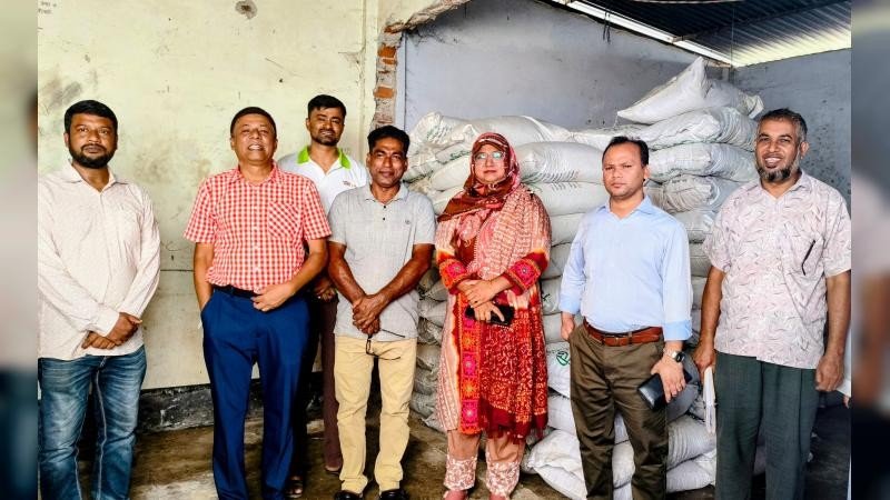 শেরপুরে ১৪ কোটি টাকার সার কেলেঙ্কারি: ডিলারদের কারাবাসেও স্বাভাবিক সারের বাজার