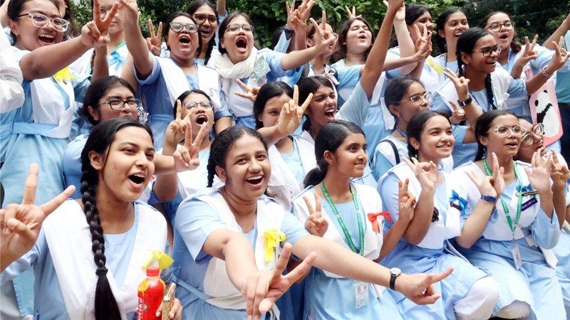 এসএসসির খাতা পুনঃনিরীক্ষণের ফল প্রকাশ, ফেল থেকে পাস ৪৫৮৫ শিক্ষার্থী