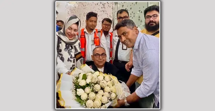 চিকিৎসা শেষে দেশে ফিরলেন মির্জা আব্বাস
