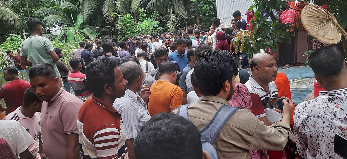 পরিকল্পিত হত্যার অভিযোগ স্বজনদের, একাধিক কারণ সামনে রেখে তদন্তে পুলিশ