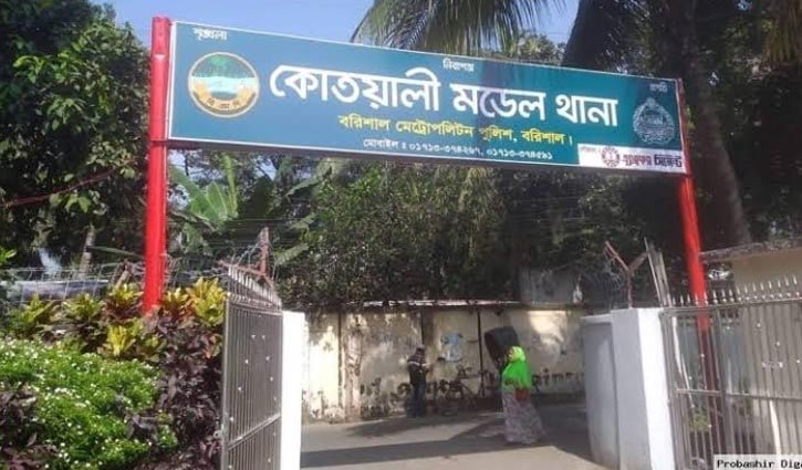 বরিশালে ময়লার স্তূপে পাশাপাশি মিলল ২ নবজাতকের মরদেহ