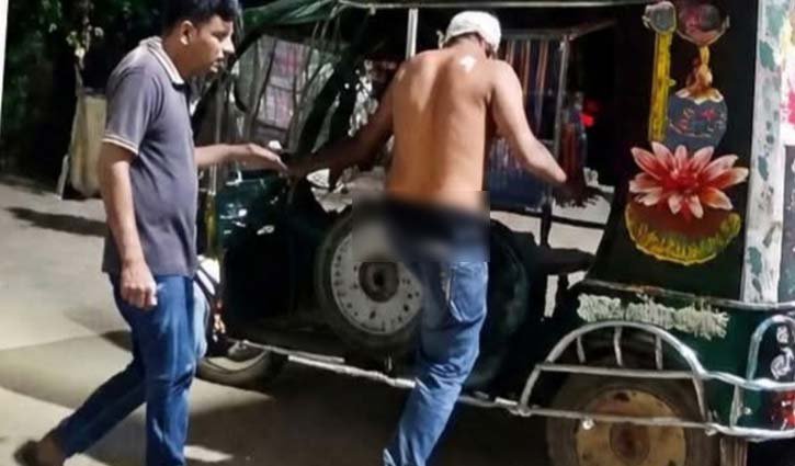পাথর ছুড়ে পুলিশকে হামলা, হাতকড়াসহ আসামি ছিনতাই