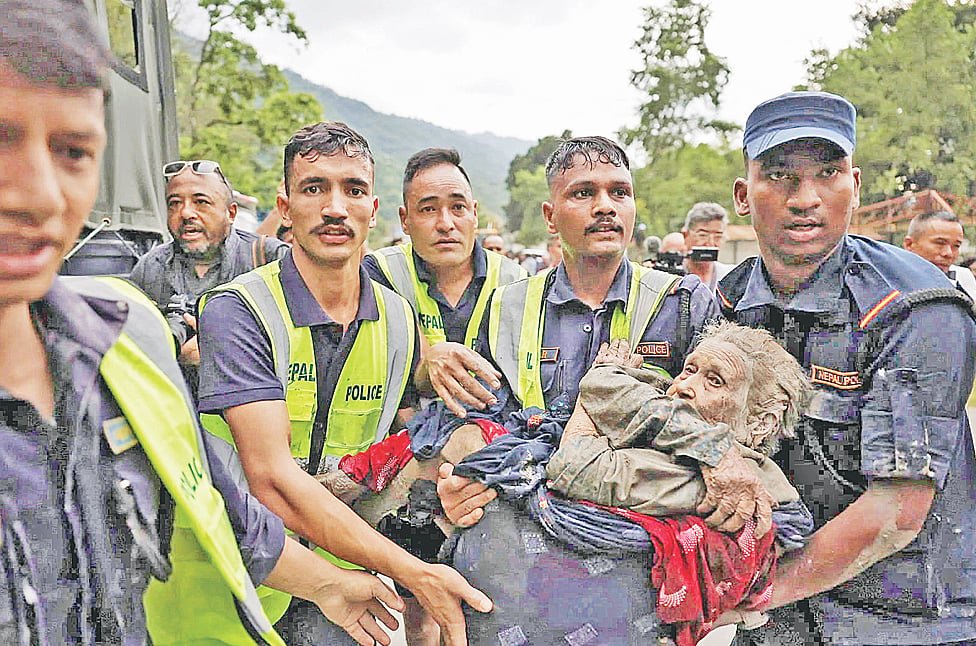 ১১ বছর পর নেপালে বড় দুর্যোগ, নতুন বন্যার আশঙ্কা