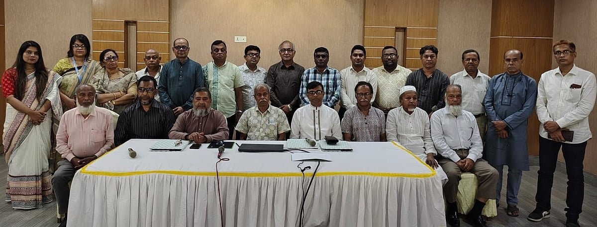 আস্থা বাড়াতে গণমাধ্যমে স্বনিয়ন্ত্রণ জোরদারের তাগিদ