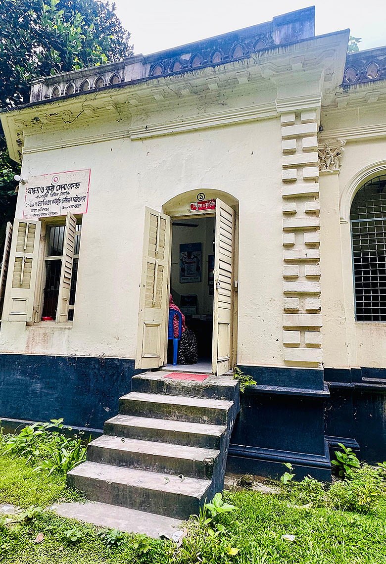 সন্তোষের ভেজা দুপুরে ইতিহাসের মুখোমুখি