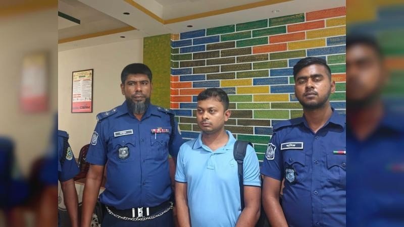 ম্যাজিস্ট্রেট পরিচয়ে প্রতারণা: কুয়াকাটায় রাসেলের এক বছরের কারাদণ্ড