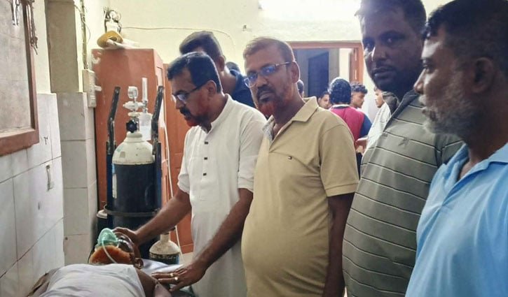 কুষ্টিয়ায় কুকুরের কামড়ে আহত ২২