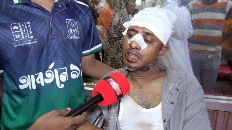 ‘নেত্রী আইতাছে, এর আগেই তোরে মাইরা ফেলমু’- বলেই জামায়াত নেতার ওপর হামলা