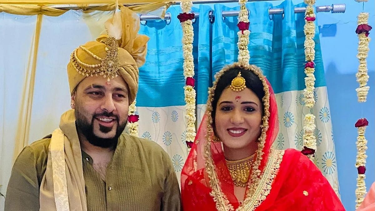 বিয়ের পাঁচ মাসের মাথায় ঘর ভাঙল বাদশাহর, নায়িকার রহস্যময় পোস্ট নিয়ে জল্পনা