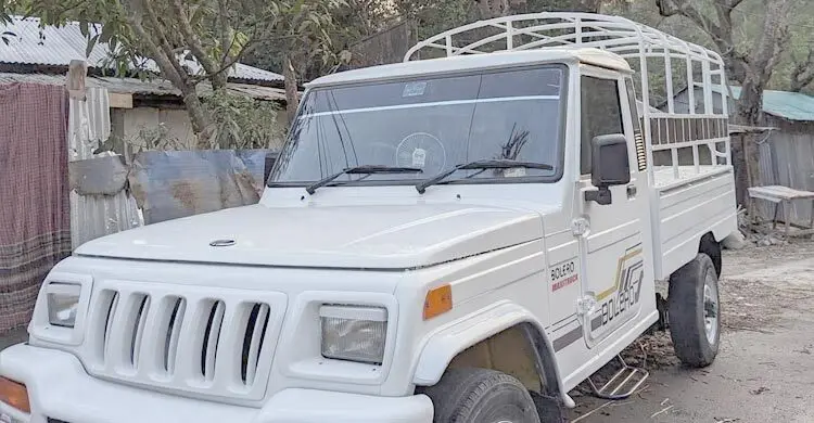 চাঁদের গাড়ি চালকের বিরুদ্ধে পর্যটক হয়রানির অভিযোগ