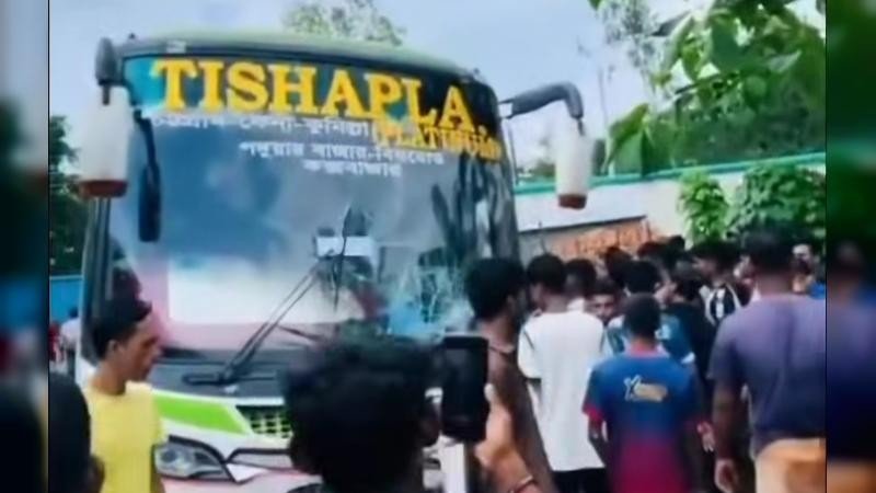 চন্দনাইশে বাস-সিএনজি আটোরিকশা সংঘর্ষ, নিহত ২