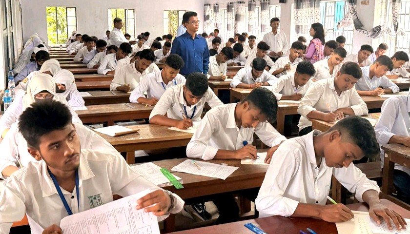 জানা গেল চলতি বছরের এইচএসসির ফল প্রকাশের সম্ভাব্য সময়