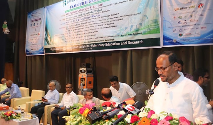 প্রতিটি বিভাগে বিশেষায়িত ভেটেরিনারি হাসপাতাল করার চিন্তা করছি: টুকু