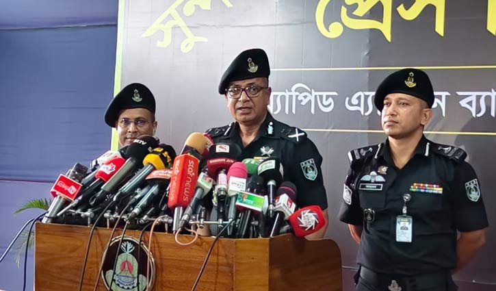 আত্মসমর্পণের পরও অপরাধে ফিরছে জলদস্যুরা 