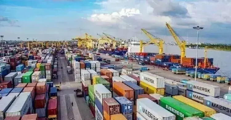 অর্থবছরের শুরুতেই হোঁচট, বাণিজ্য ঘাটতি বেড়ে ২০৯ কোটি ডলার