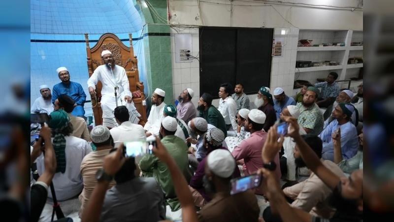 জবিতে বিনামূল্যে কুরআন শিক্ষা কোর্স চালু