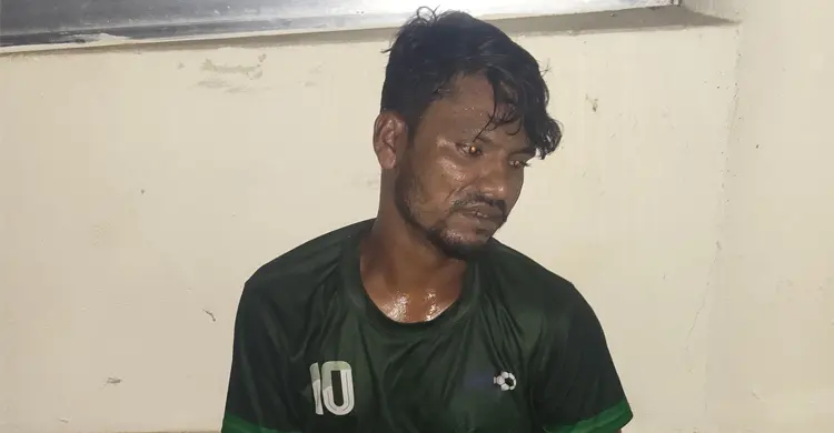 শাবিপ্রবিতে নারী শিক্ষার্থীকে উত্ত্যক্তের ঘটনায় বহিরাগত আটক
