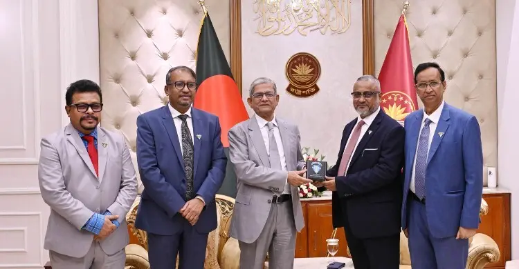 দুর্নীতিবাজ যত প্রভাবশালীই হোক, আইনের আওতায় আনতে হবে: রাষ্ট্রপতি