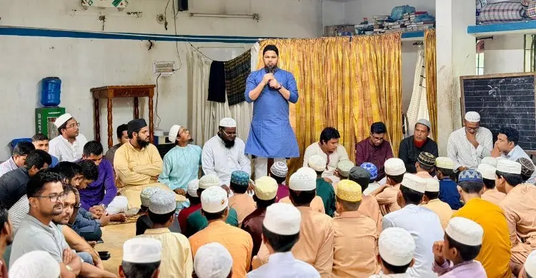 বিএনপির প্রতিষ্ঠাবার্ষিকীতে এতিমদের সঙ্গে ছাত্রদলের মধ্যাহ্নভোজ