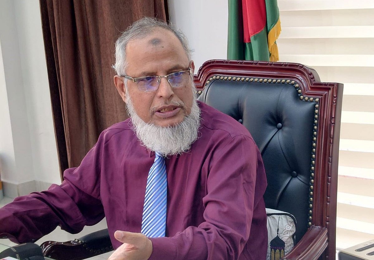 ইউপি নির্বাচন ও ঠাকুরগাঁও উপনির্বাচনের তফসিল নিয়ে যা বললেন ইসি আনোয়ারুল