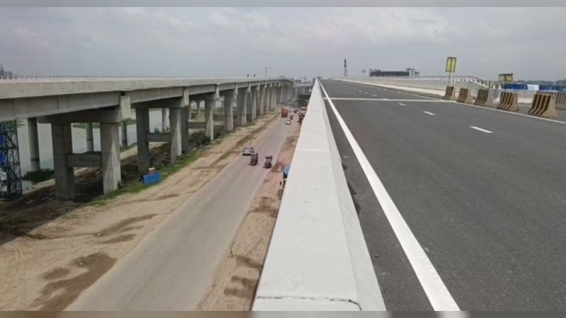 আশুলিয়া-বেরিবাঁধে যানজটের ভোগান্তি কমাতে খুলছে দুই সার্ভিস লেন সেতু