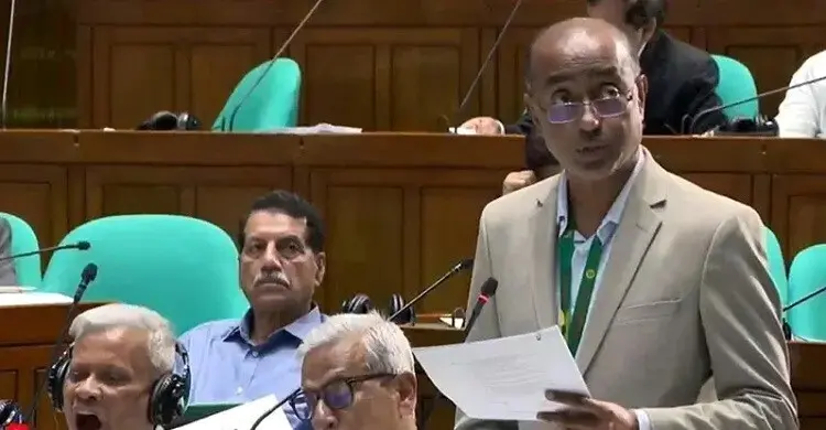 প্রধান বিচারপতির এজলাস ত্যাগ, সংসদে যা বললেন আইনমন্ত্রী