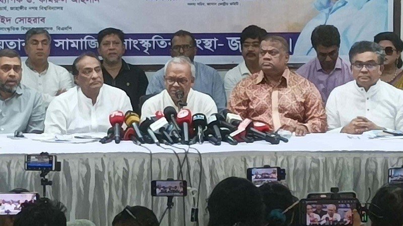 অশ্লীল ভাষায় ব্যক্তিগত গালিগালাজ আইনত অপরাধ: রিজভী