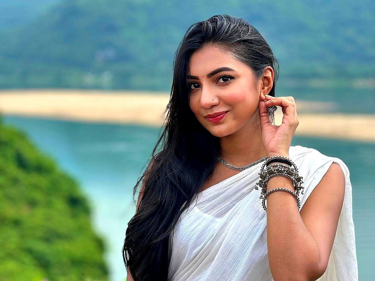 ভেনিস বিমানবন্দরে চমকে গেলেন সুনেরাহ্