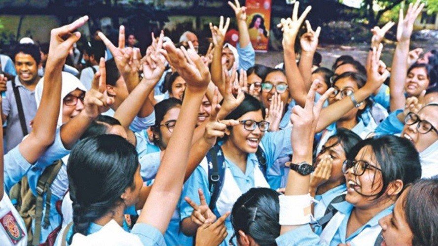 কুমিল্লা শিক্ষা বোর্ডে পুননিরীক্ষনে ৩৩৬ জন পাশ করেছে