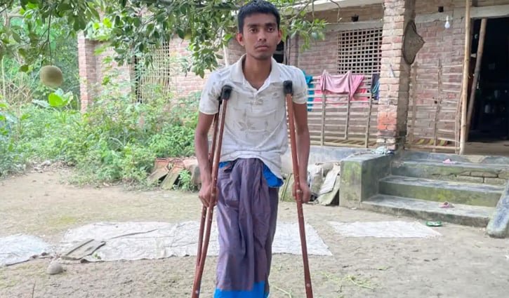 রাশিয়ায় যুদ্ধের ময়দান থেকে ফেরা আহত রাজনের ওপর হামলার অভিযোগ