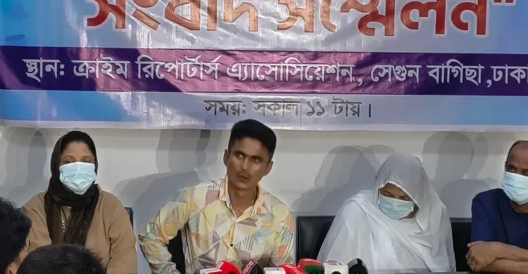 ইন্টারনেট ব্যবসা দখলে নিতে ‌‘আশিক বাহিনী’র হুমকির অভিযোগ
