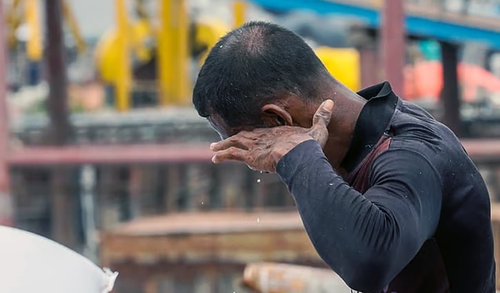 ঢাকাসহ ২৫ জেলায় বইছে তাপপ্রবাহ, ভারী বর্ষণের পূর্বাভাস
