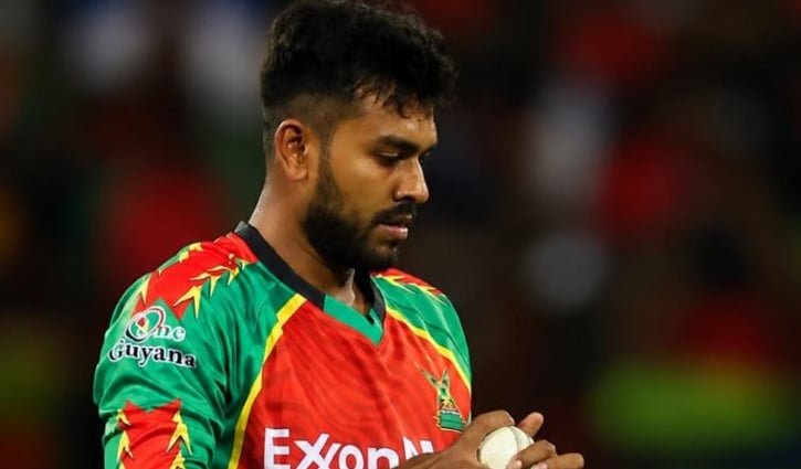 সিপিএল অভিষেকেই তাক লাগিয়ে দিলেন মিরাজ