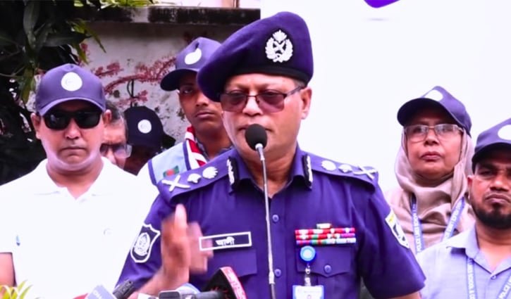 ষড়যন্ত্রকারী আপনাদের ভেতরেও আছে, আমাদের ভেতরেও আছে: আইজিপি