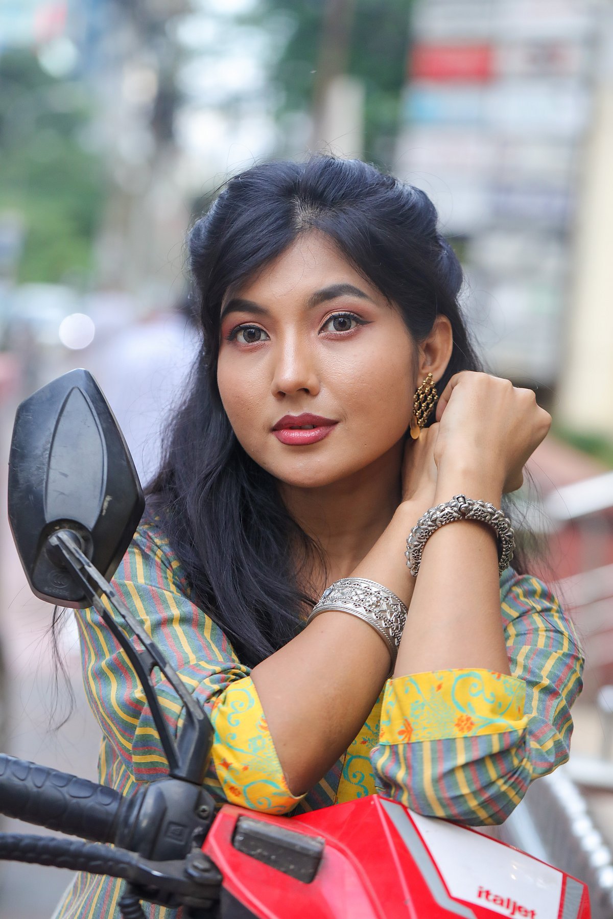 বালায় যে ধরনের নকশা এখন জনপ্রিয় হচ্ছে