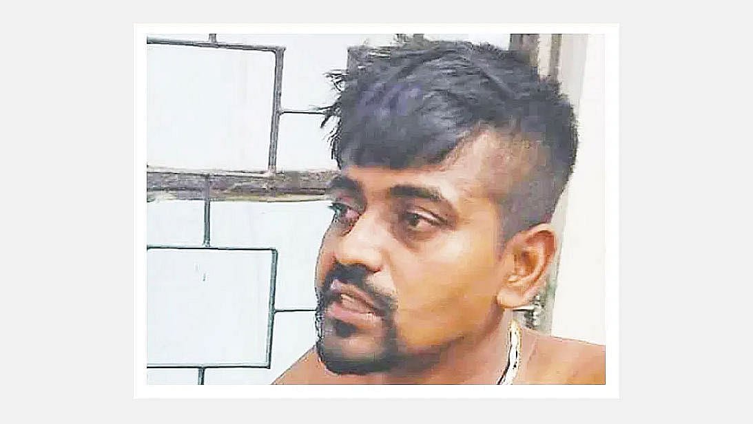 ঢাকা বিশ্ববিদ্যালয়ে তোফাজ্জল হত্যার বিচার দুই বছরেও শুরু হয়নি, ২৮ আসামির ১৭ জন পলাতক