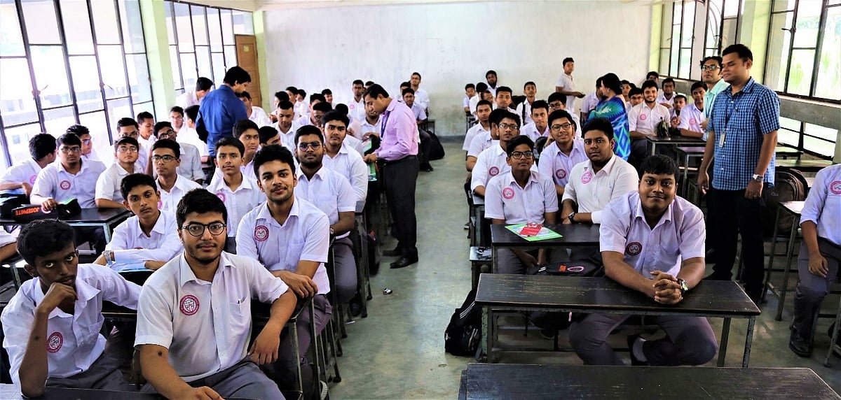 একাদশে ভর্তি নিয়ে যা জানাল সেন্ট যোসেফ কলেজ