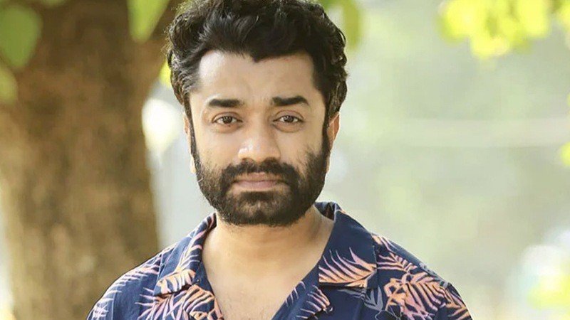 সেই নারীর ভাইরাল ভিডিও নিয়ে মুখ খুললেন অভিনেতা পাভেল
